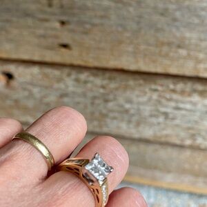 💍 14k Diamond Cluster Ring – Princess Cut Style (Approx. 1.0–1.5 CTW)